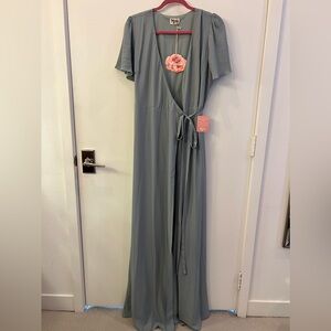 NWT SHOW ME YOUR MUMU WEDDING BRIDESMAIDS DRESS SILVER SAGE CRISP SZ L